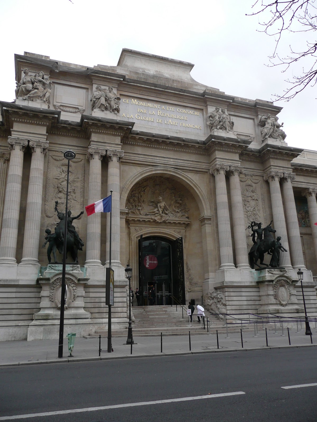 Planétarium Activitésspectacles Cité des Sciences et de lIndustrie