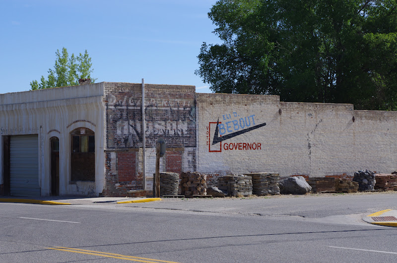 Painted Bricks Sinclair Station, Hudson Wyoming