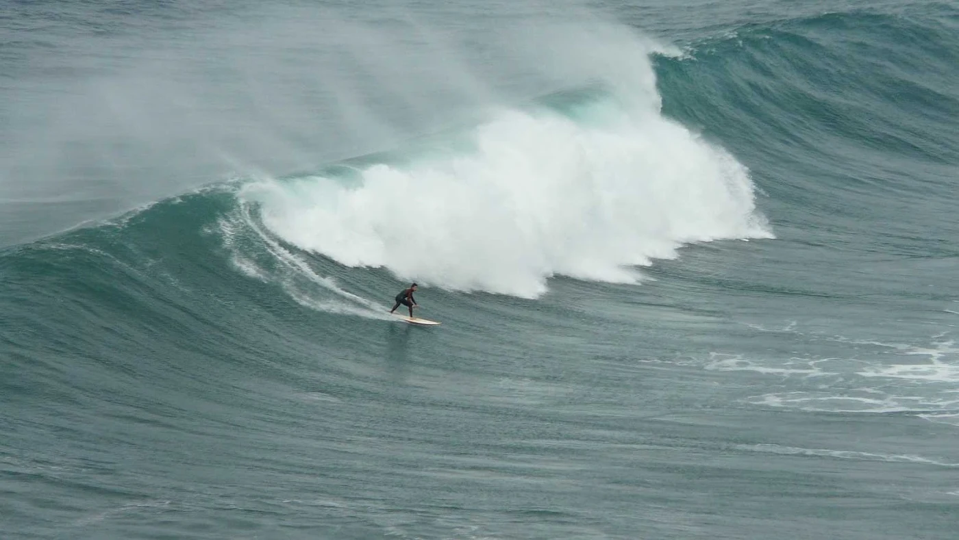 sesion otono menakoz septiembre 2015 surf olas grandes 11