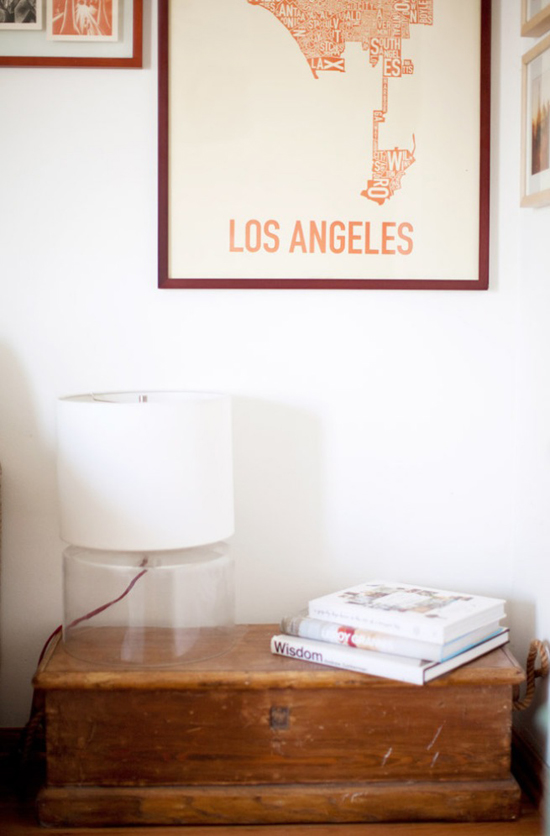 The small yet cozy 600 square feet apartment of Annie McElwain in Venice, California via Houzz