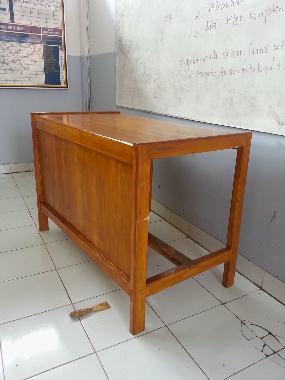 MEJA KURSI SEKOLAH KAYU JATI DAN AKASIA BANDUNG: JUAL MEJA