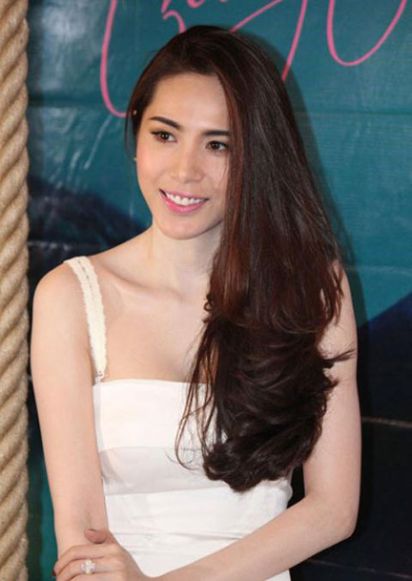 3 cach tao toc mai phong chuan Thuy Tien khong can ra tiem - Anh 2