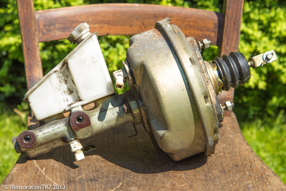 iRestoration TR7 Brake servo and master cylinder...