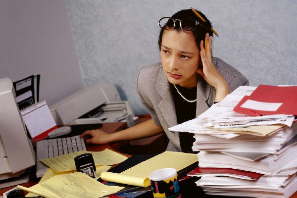 5 Cara Ampuh Mengatasi Stres Saat Bekerja