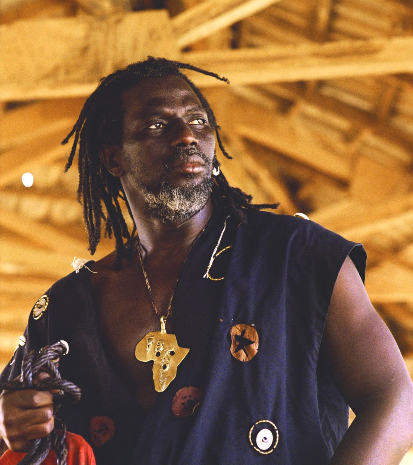 Reggaediscography: TIKEN JAH FAKOLY - DISCOGRAPHY: (Reggae Singer)