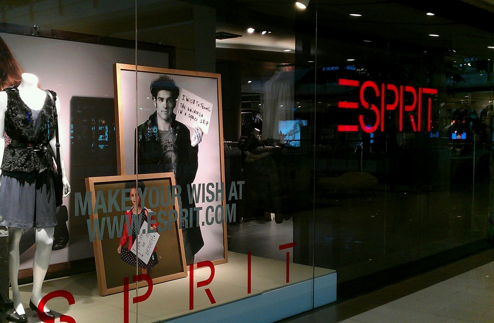 Esprit 'Make Your Wish' 2011 campaign at Esprit Store, CentralWorld