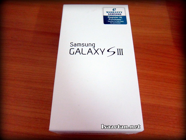 Samsung Galaxy S3 Review - Unboxing