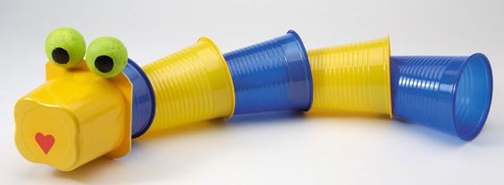 gusano de plastico para niños