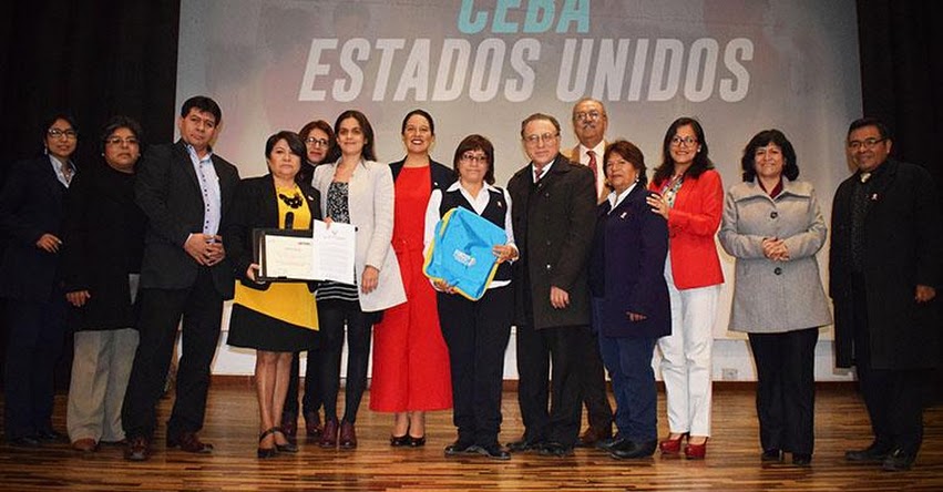 DRELM: Cuatro instituciones educativas son premiadas por innovar en educación - www.drelm.gob.pe DRELM: Cuatro instituciones educativas son premiadas por innovar en educación - www.drelm.gob.pe