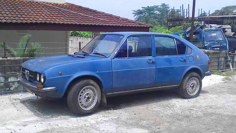 Alfa Romeo Alfasud Mobil Motor Lama