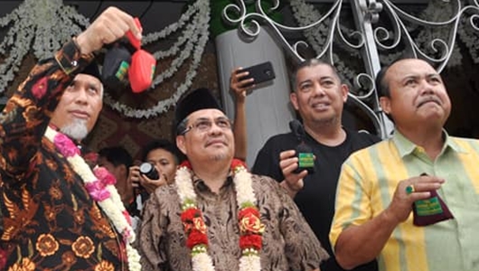 Peserta Tradisi Serak Gulo Meningkat, Mahyeldi: Proses Akulturasi di Padang Sangat Kuat