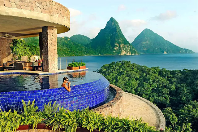 Jade Mountain Resort on St. Lucia's south-western Caribbean coastline of Soufriere, is a cornucopia of organic architecture celebrating St. Lucia's stunning scenic beauty, rising majestically above the 600 acre beach front resort of Anse Chastanet,