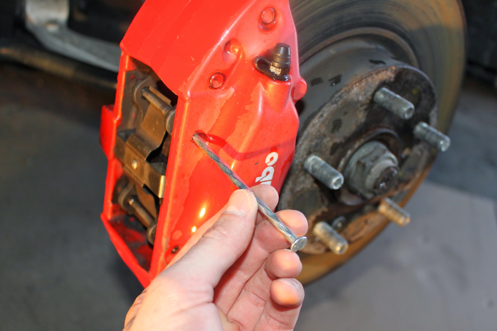 Acura RSX TypeS / Honda Integra DC5 How to replace Brembo brake pads