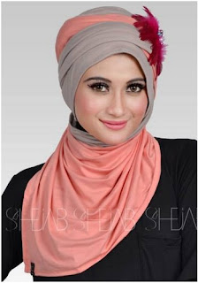 Koleksi Model Hijab Modern untuk Wisuda