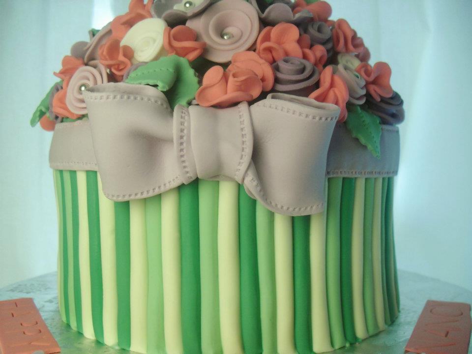 made FRESH daily Flower Bouquet Birthday Cake!