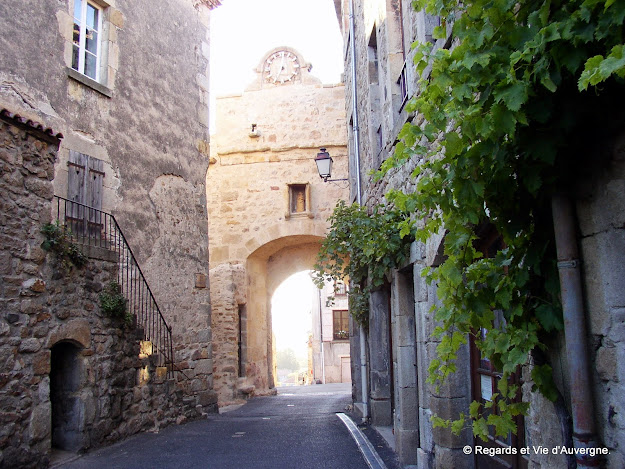 Montpeyroux, Puy-de-Dôme.