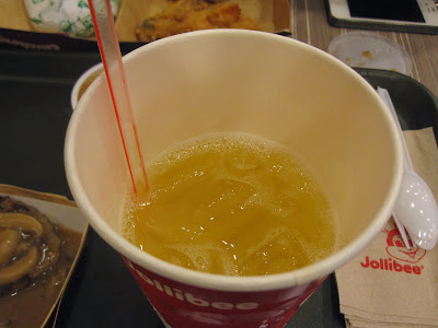 Jollibee, pineapple juice