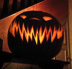 Jessa's Jack-o-Lantern Patterns - Scary Tree Pumpkin