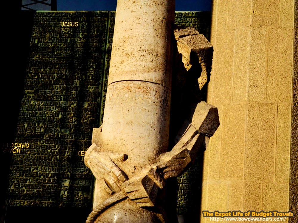 bowdywanders.com Singapore Travel Blog Philippines Photo :: Spain :: Amazing La Sagrada Familia Secrets