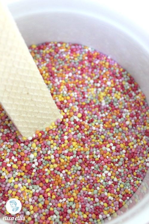 Chocolate Dipped Wafers: Last Minute Sprinkles Party Part Four