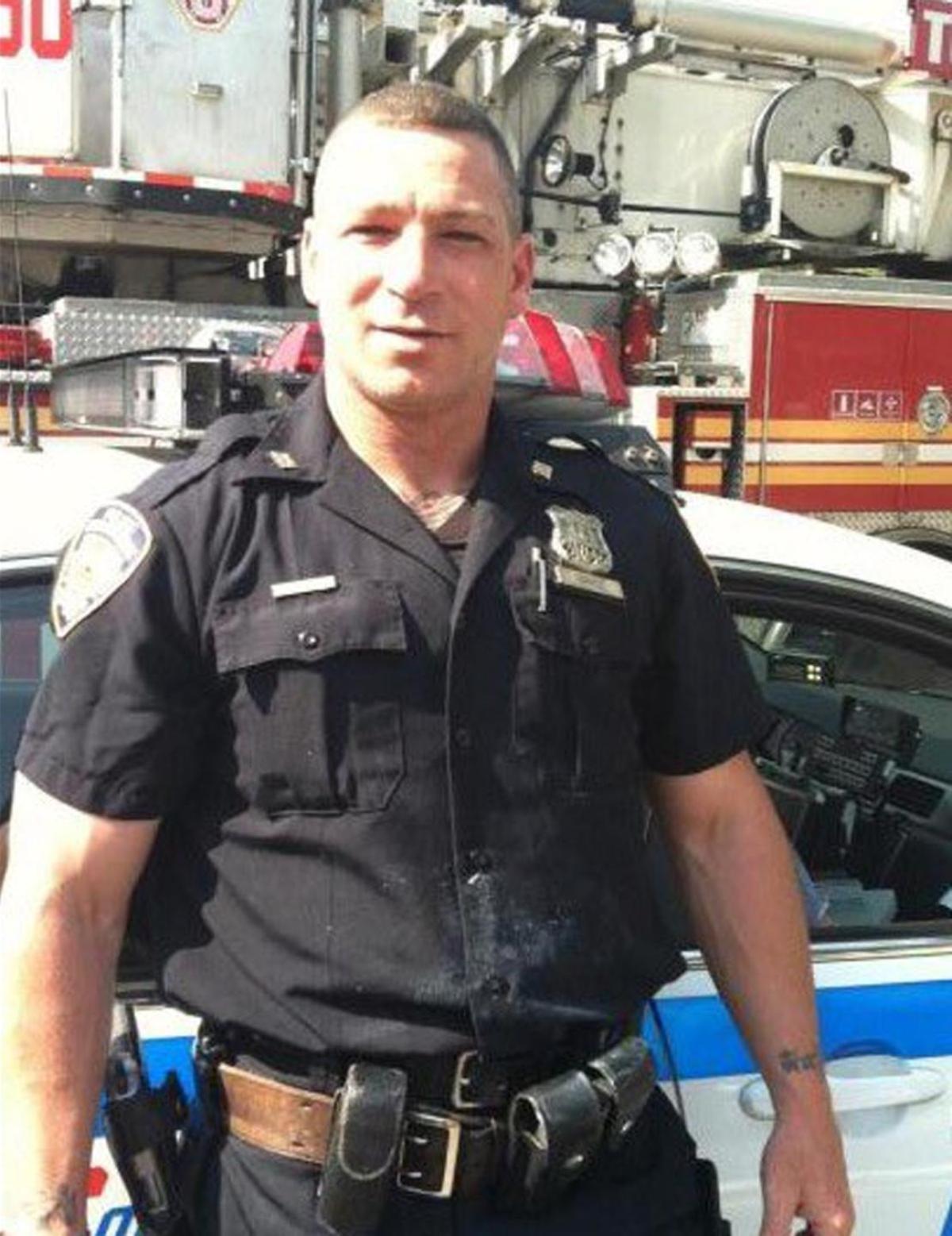 in the (212) NYPD Officer Who Made Headlines for Twerking at