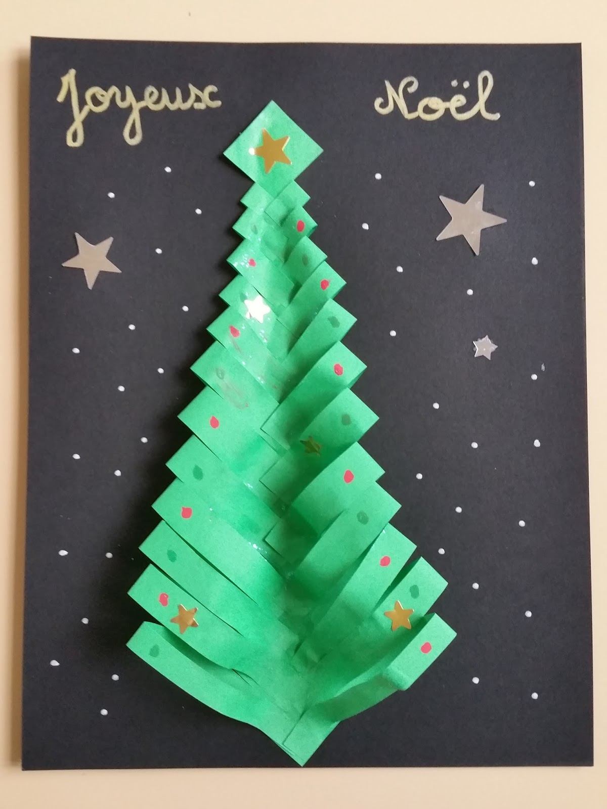 Meroute à l'école *Bricolage carte de Noël en origami