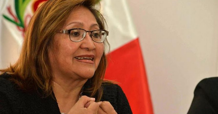 Huelga de maestros está politizada, afirma ministra de la Mujer Ana Maria Choquehuanca Huelga de maestros está politizada, afirma ministra de la Mujer Ana Maria Choquehuanca