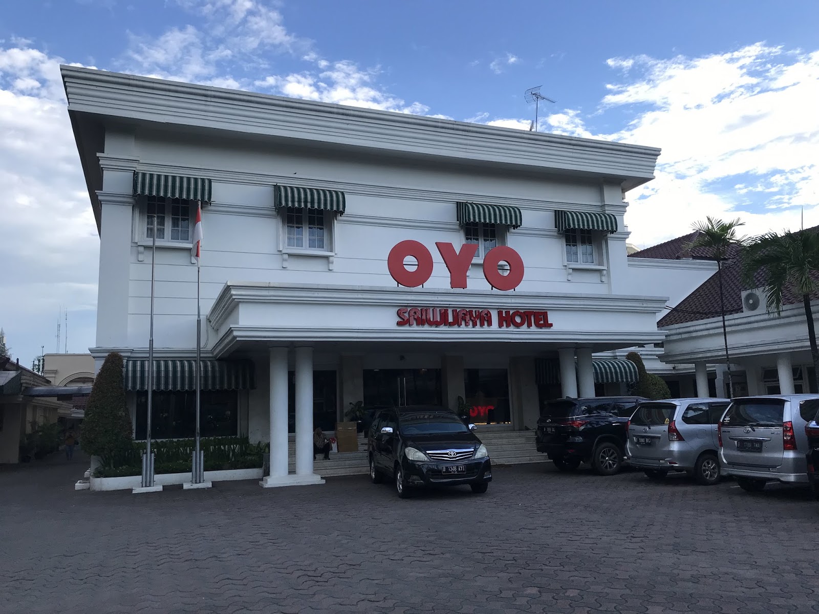 Hotel Sriwijaya Jalan Veteran Jakarta Pusat - Seputar Jalan