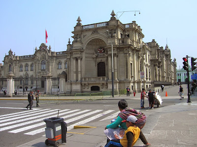 Palacio de Gobierno de Lima, Perú, La vuelta al mundo de Asun y Ricardo, round the world, mundoporlibre.com