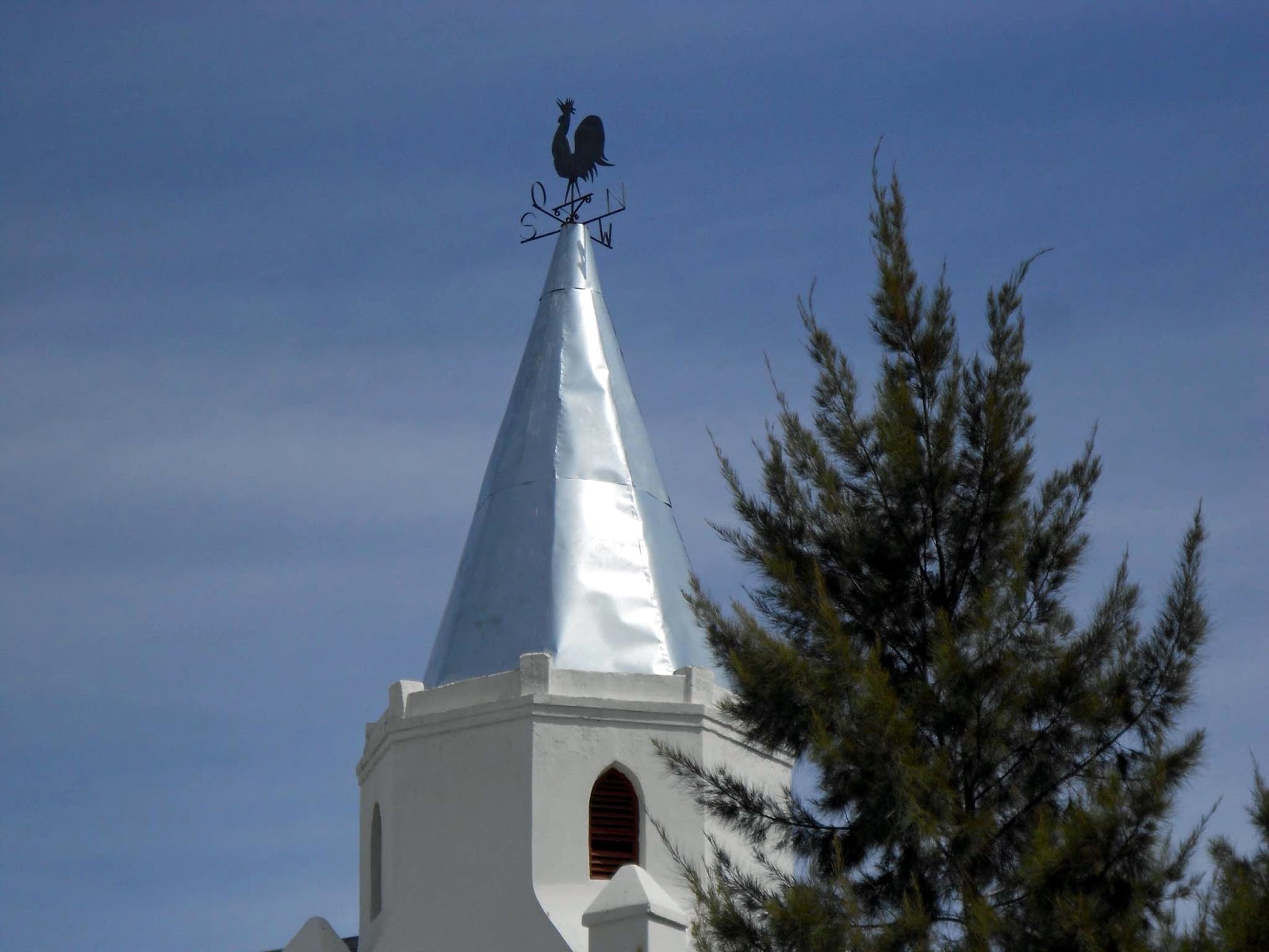 Carnarvon A Trio of Churches