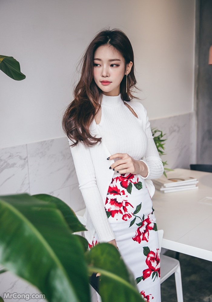Beautiful Park Jung Yoon in the February 2017 fashion photo shoot (529 photos) photo 21-2