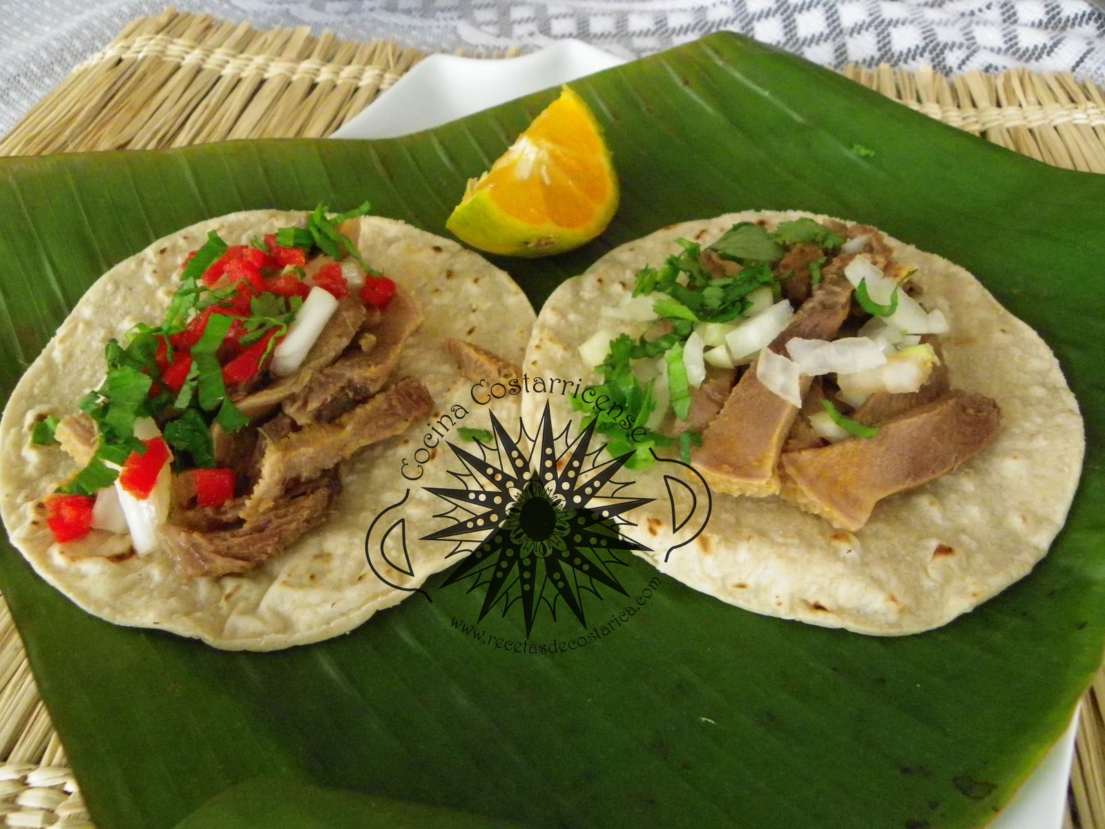 Cocina Costarricense tacos de lengua