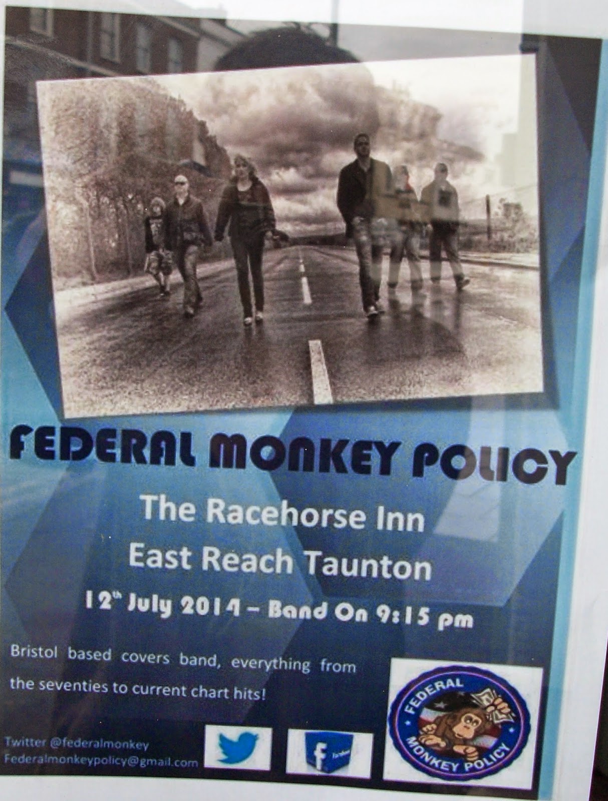 In2stone LIVE LOUNGE