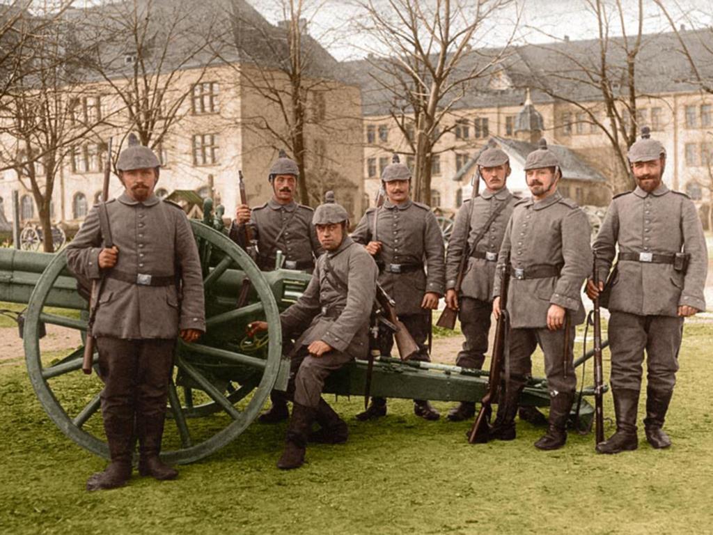 World War I & World War II Army Uniform Reproductions and Fashion