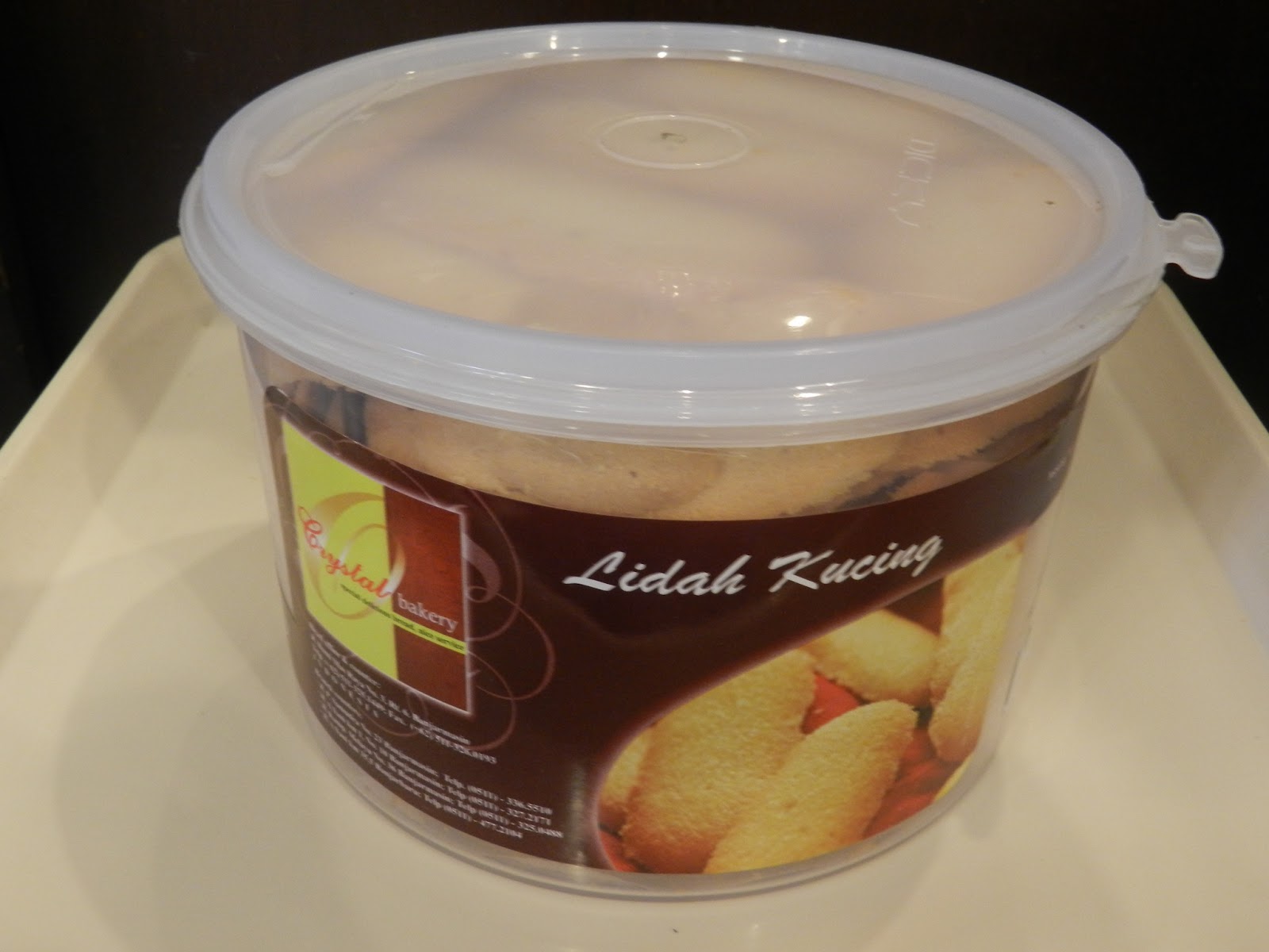 CRYSTAL BAKERY ProdukProduk Kue Kering Crystal Bakery