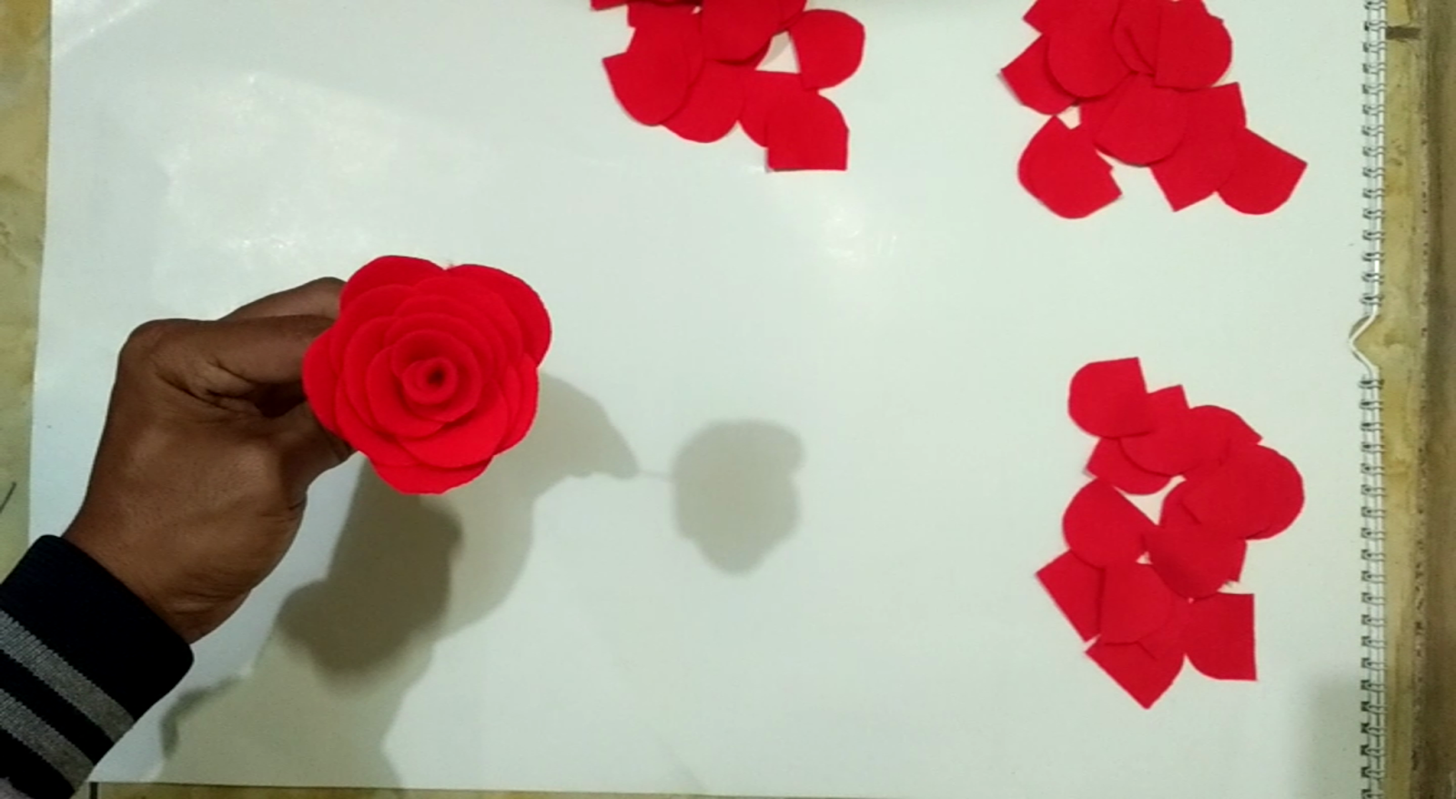 Tutorial Bunga Mawar dari kain Flanel Sharing Bersama