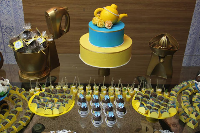 chá de panela chá bar, chá de panela, azul e amarelo, decoração, mesa de doces