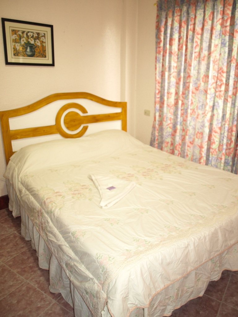 Iligan City Hotels, Inns and Pension Houses CELADON PENSIONNE HSE