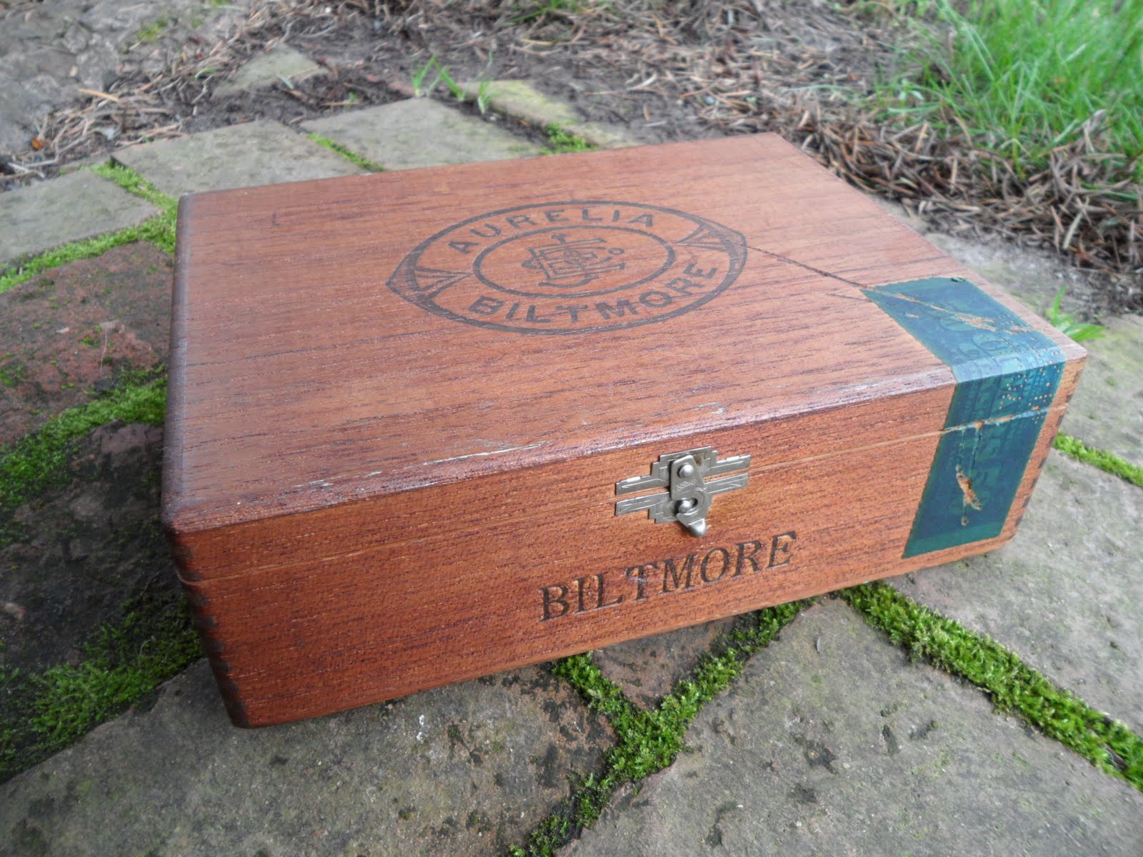 Four Bees Vintage Cigar Boxes, 1940's and 1950's