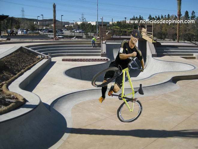 Fotos divertidas de CR7 Cristiano Ronaldo retocadas con Photoshop Fotos graciosas de CR7 Cristiano Ronaldo editadas con Photoshop