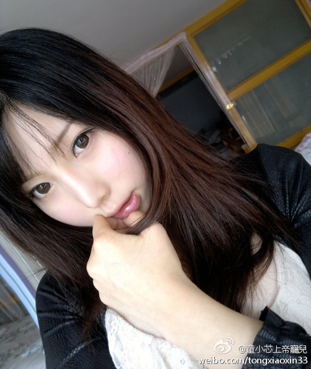 Asia Hot Models Tong Xiao Xin 童小芯