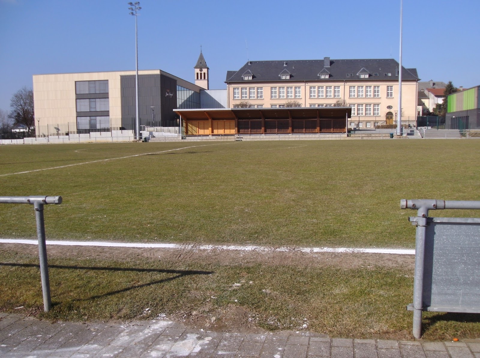 Extreme Football Tourism LUXEMBOURG FC Una Strassen