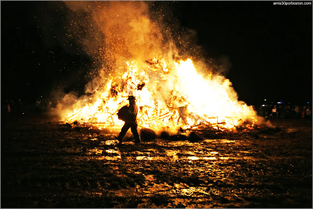 Bomberos en la Old Newbury Bonfire 2018