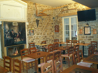 Παραδοσιακο καφενειο "Ο Μπιστολας"