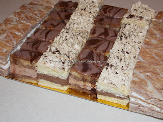 Prajituri asortate pentru Cristina