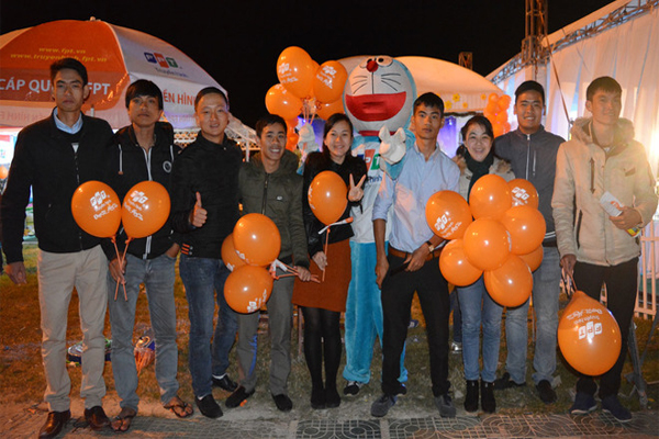 Quảng Bá Truyền Hình FPT Tại Lễ Hội Festival Hoa Đà Lạt 5 Quảng Bá Truyền Hình FPT Tại Lễ Hội Festival Hoa Đà Lạt 5