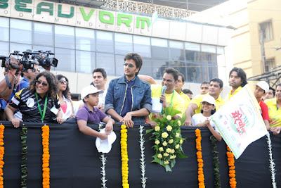 Riteish & Mahima at 2nd Vasai-Virar Mayor's Marathon