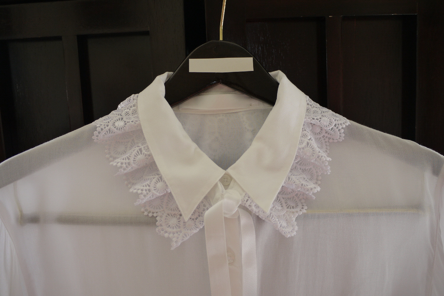 Category - Beautiful: Detachable White Lace Collar... DIY