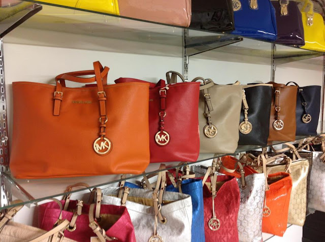 Bolsas mk por mayoreo Clearance