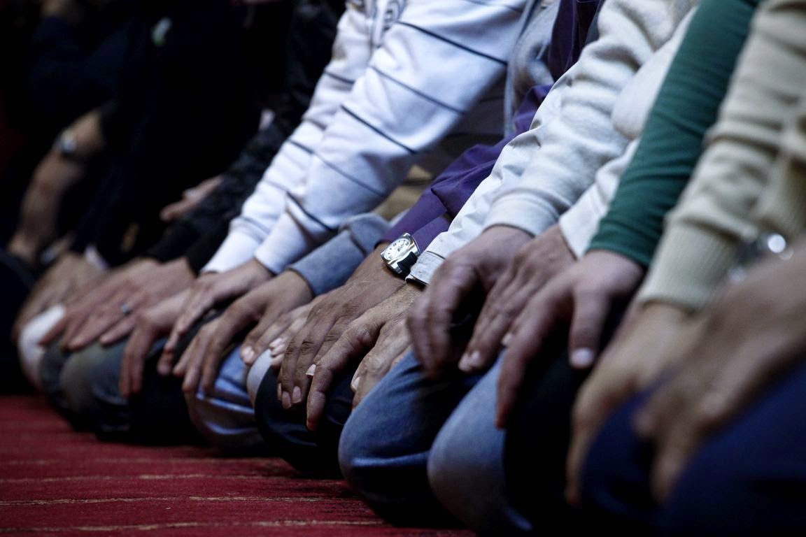 Εμείς, ο αραβικός κόσμος και το ισλαμικό τέμενος